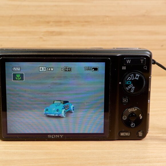 Vintage Sony Cyber-Shot DSC-W370 14.1 MP Digital Camera, with 7X Optical Zoom - Picture 4 of 8